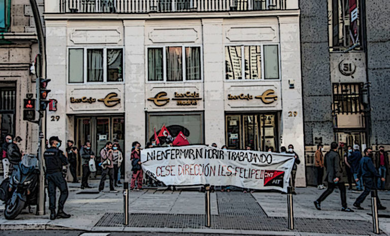 Crónica del acto para exigir el cese de la directora del IES Felipe II, María Dolores Petit