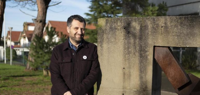 Comunicado en solidaridad con Yván Pozuelo, profesor sancionado por la Consejería de Educación asturiana