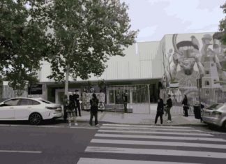 CNT-AIT realiza un piquete para denunciar los impagos en ACAYA